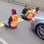 Einsätze &raquo;  Einsätze 2024 &raquo; Klimakleber auf der Bundestraße B115